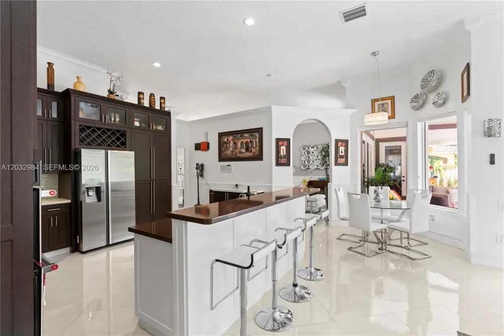 16601 SW 87th Ct Palmetto Bay, FL 33157