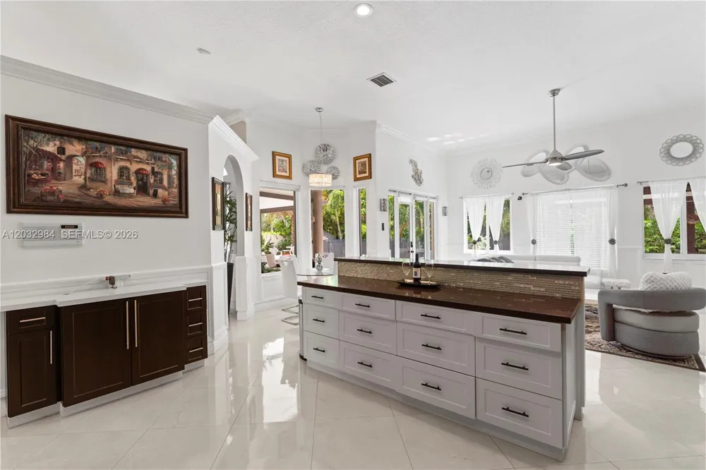 16601 SW 87th Ct Palmetto Bay, FL 33157