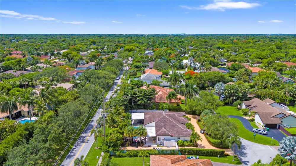 16601 SW 87th Ct Palmetto Bay, FL 33157