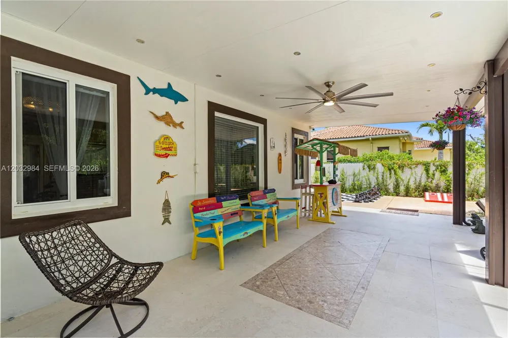 16601 SW 87th Ct Palmetto Bay, FL 33157