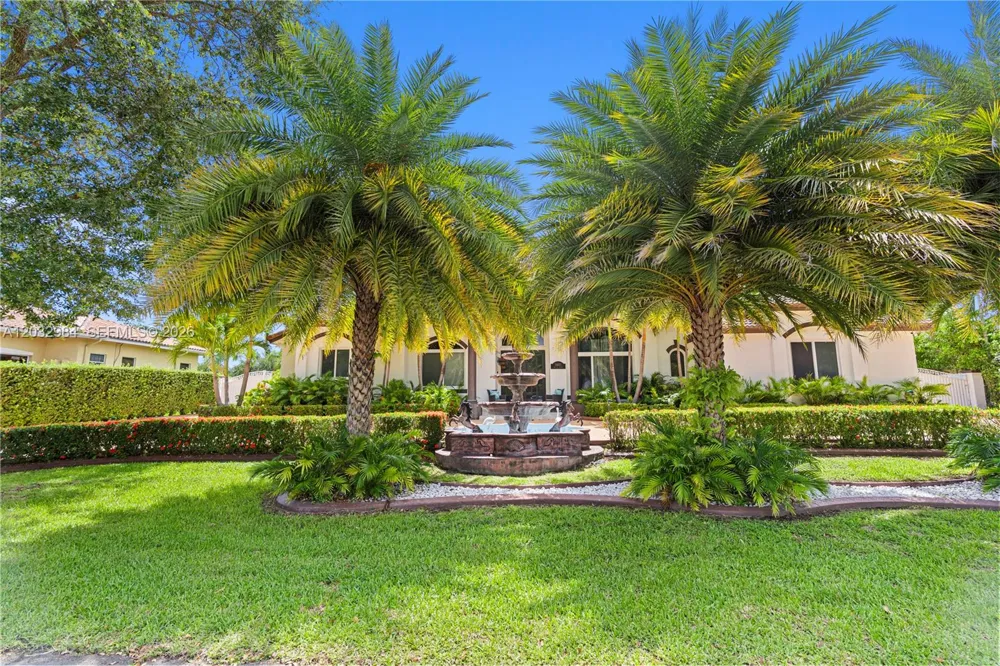 16601 SW 87th Ct Palmetto Bay, FL 33157