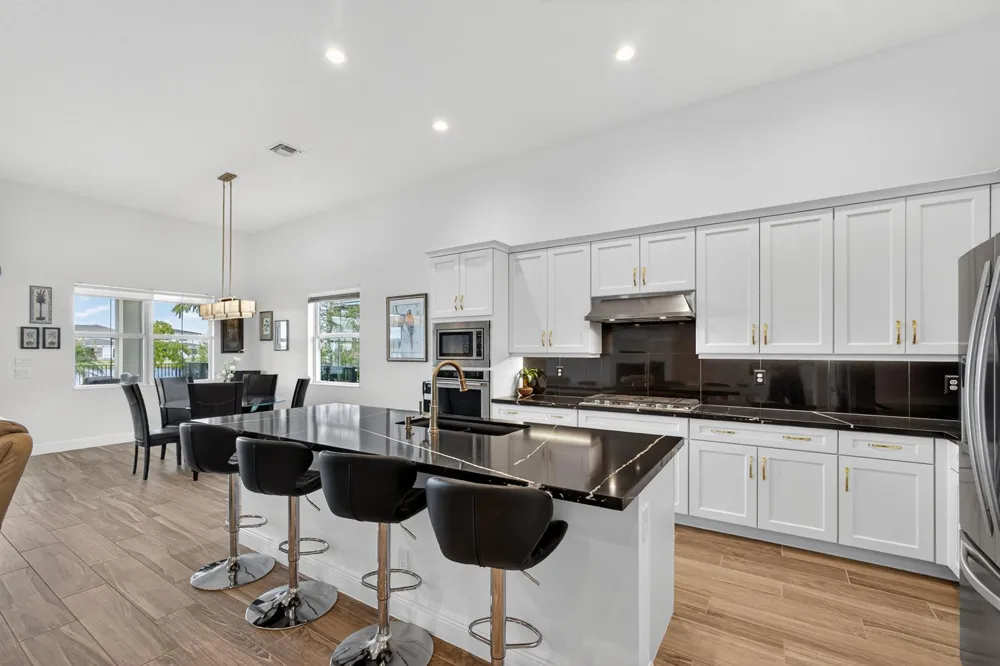 10033 Regency Way Palm Beach Gardens, FL 33412