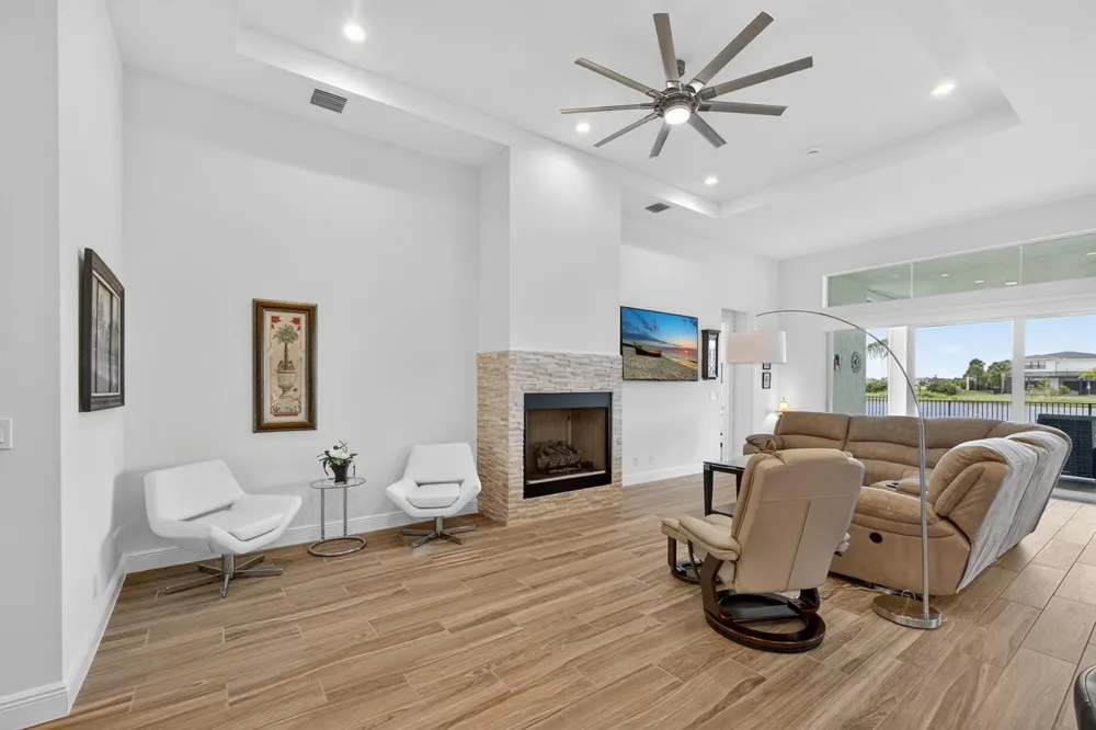 10033 Regency Way Palm Beach Gardens, FL 33412