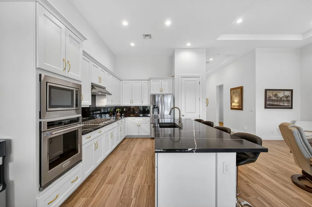 10033 Regency Way Palm Beach Gardens, FL 33412