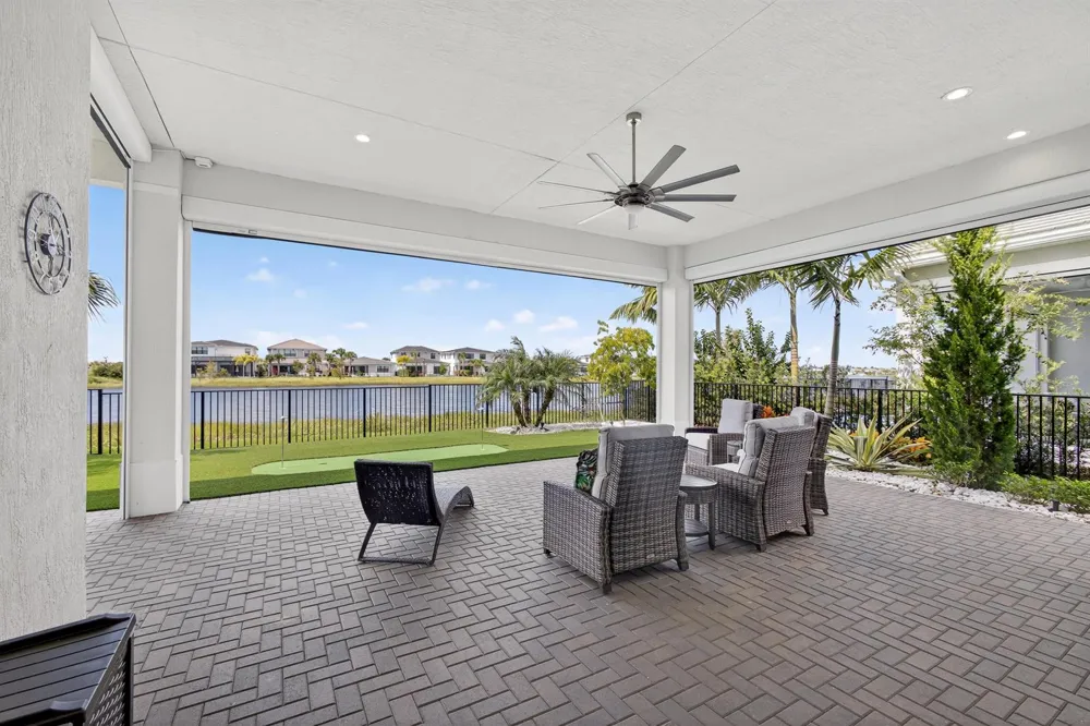 10033 Regency Way Palm Beach Gardens, FL 33412