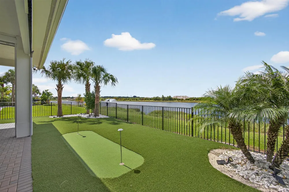 10033 Regency Way Palm Beach Gardens, FL 33412