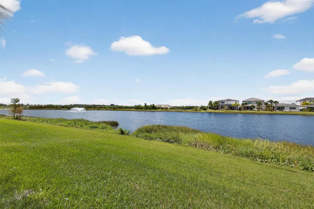 10033 Regency Way Palm Beach Gardens, FL 33412