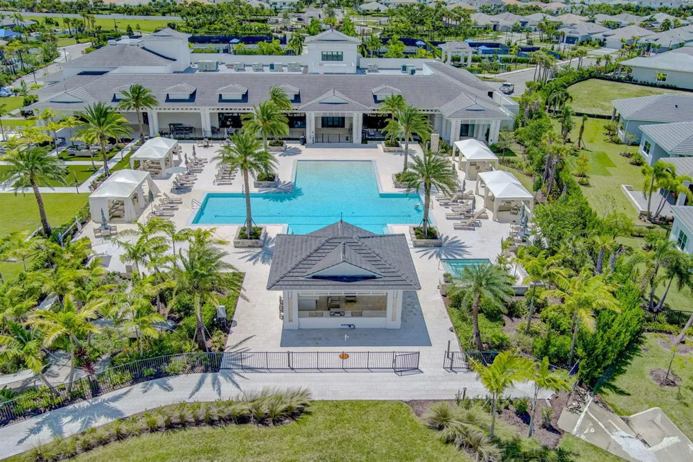 10033 Regency Way Palm Beach Gardens, FL 33412
