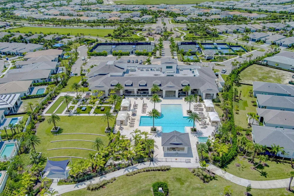 10033 Regency Way Palm Beach Gardens, FL 33412