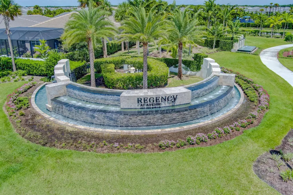 10033 Regency Way Palm Beach Gardens, FL 33412
