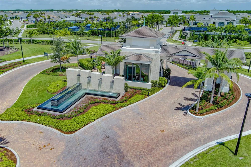 10033 Regency Way Palm Beach Gardens, FL 33412