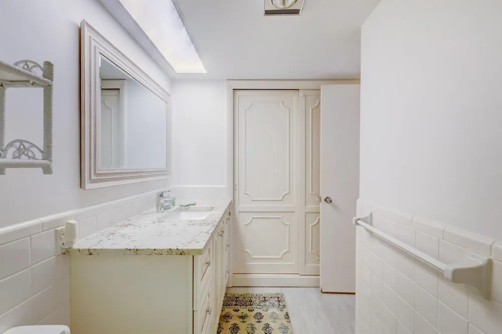 50 Celestial Way #8e Juno Beach, FL 33408