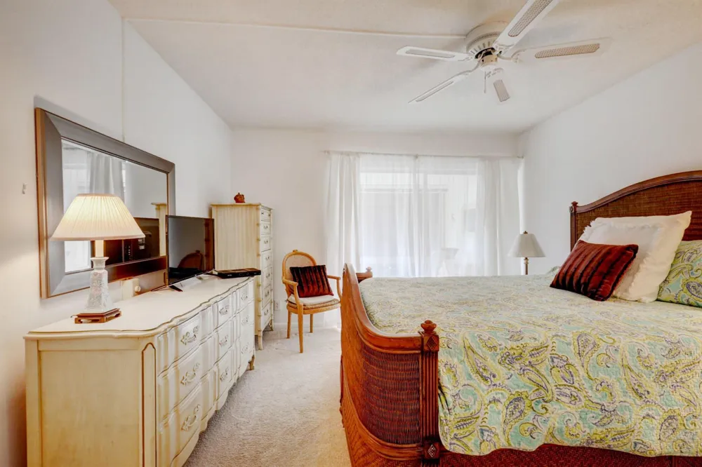 50 Celestial Way #8e Juno Beach, FL 33408