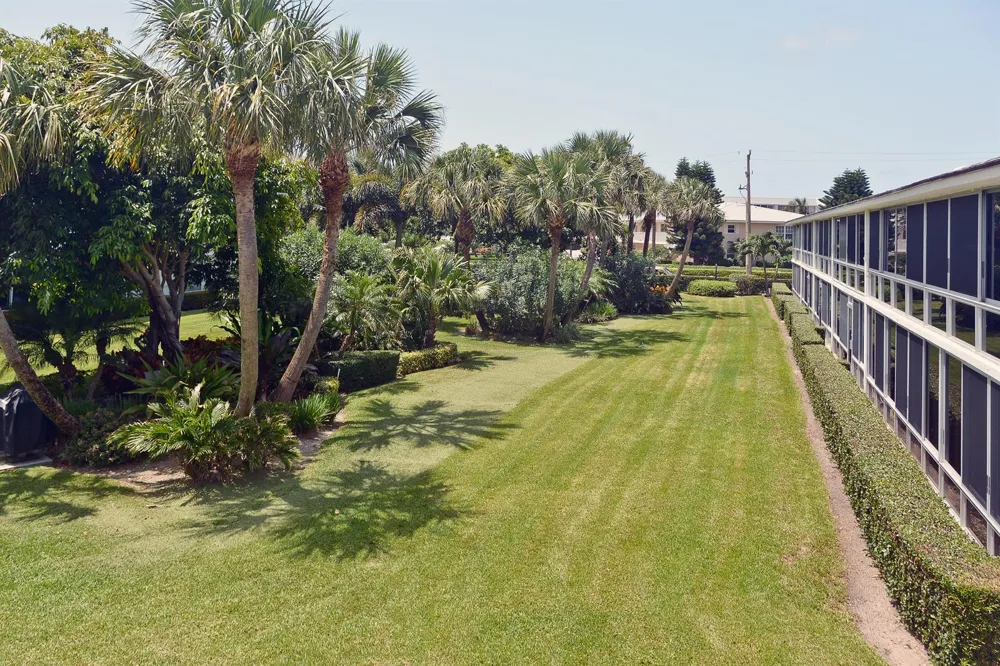 50 Celestial Way #8e Juno Beach, FL 33408
