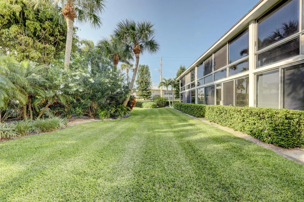 50 Celestial Way #8e Juno Beach, FL 33408
