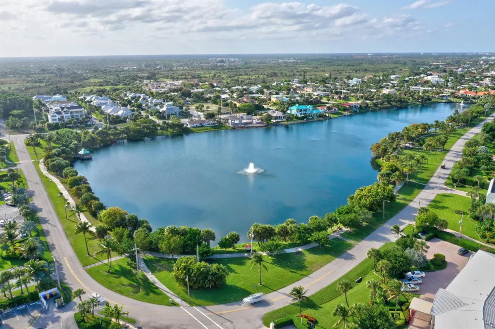 50 Celestial Way #8e Juno Beach, FL 33408