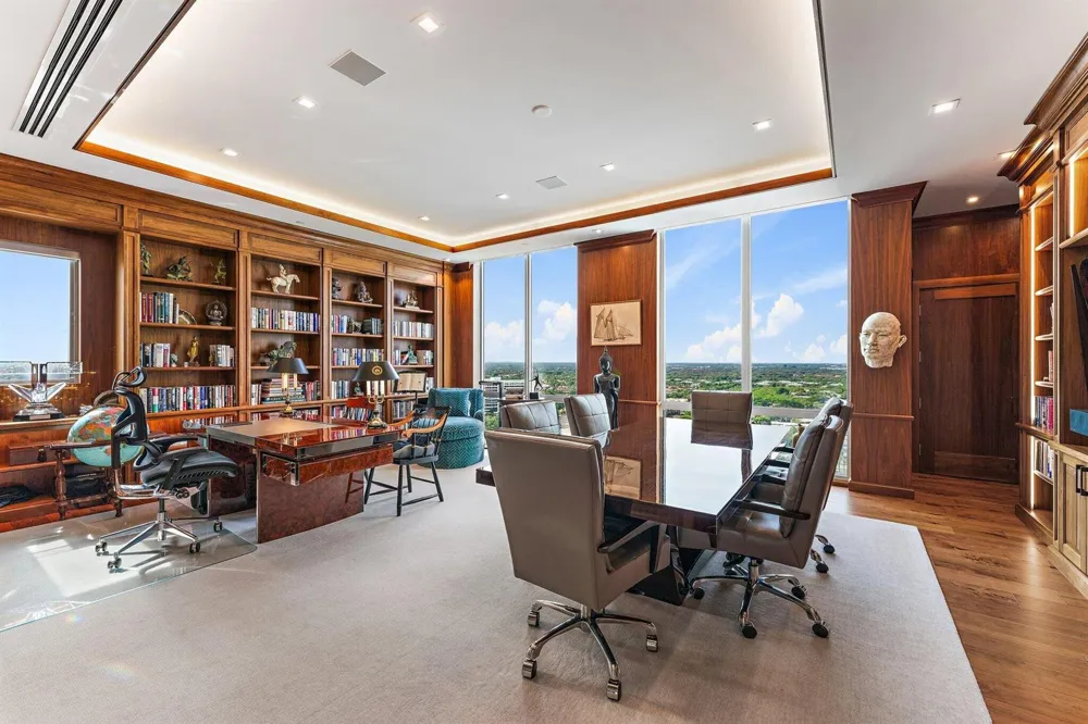 3 Water Club Way #1902 North Palm Beach, FL 33408