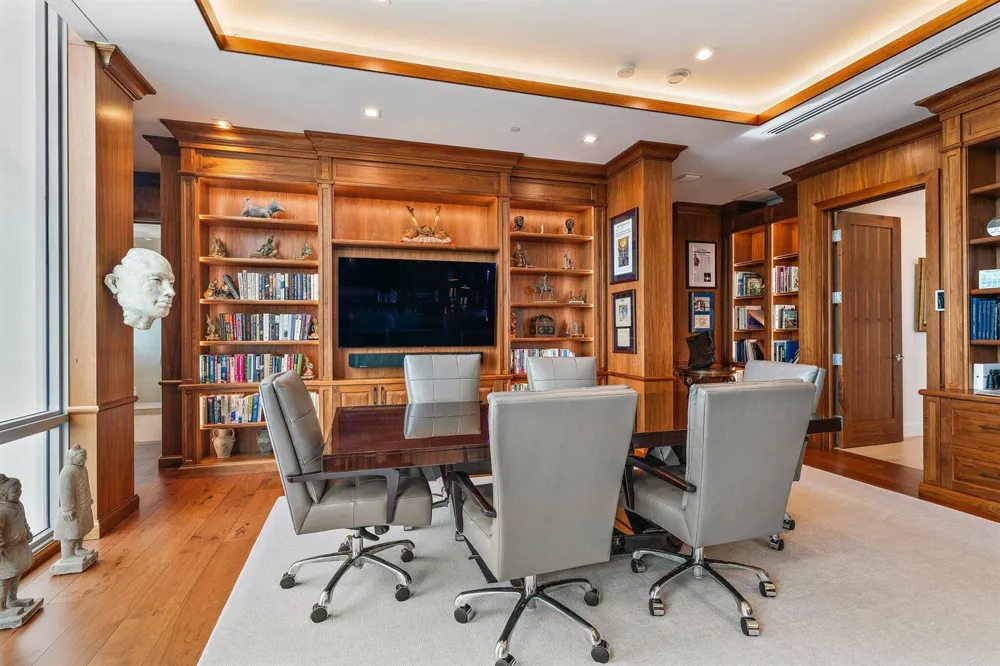 3 Water Club Way #1902 North Palm Beach, FL 33408