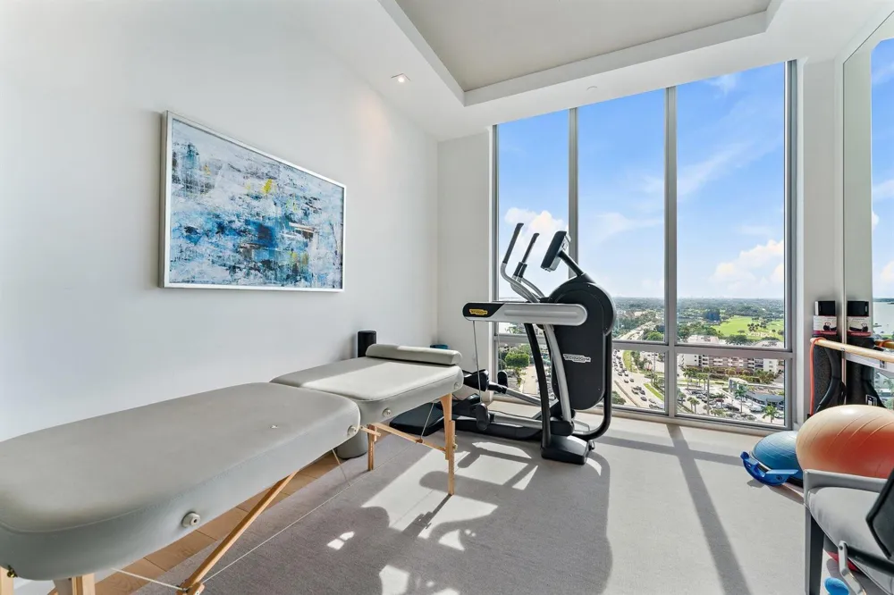 3 Water Club Way #1902 North Palm Beach, FL 33408