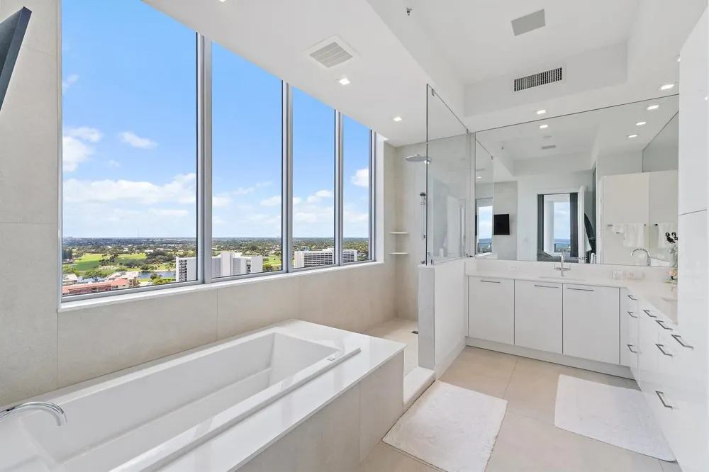 3 Water Club Way #1902 North Palm Beach, FL 33408