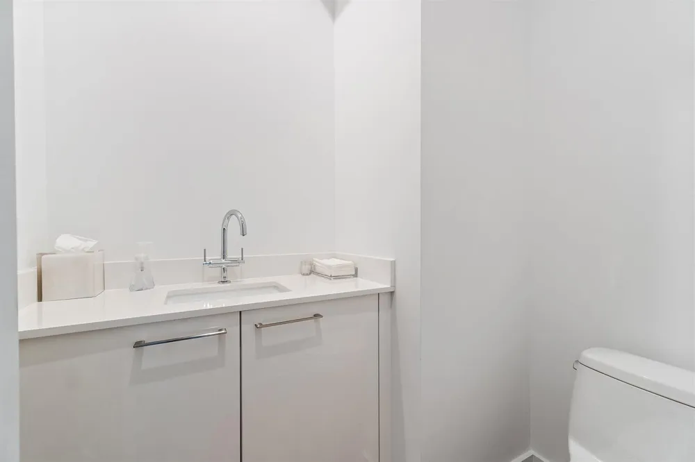 3 Water Club Way #1902 North Palm Beach, FL 33408