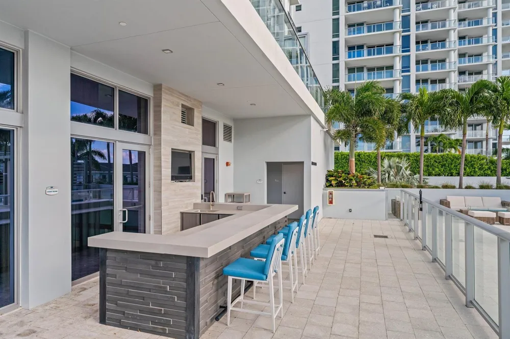3 Water Club Way #1902 North Palm Beach, FL 33408