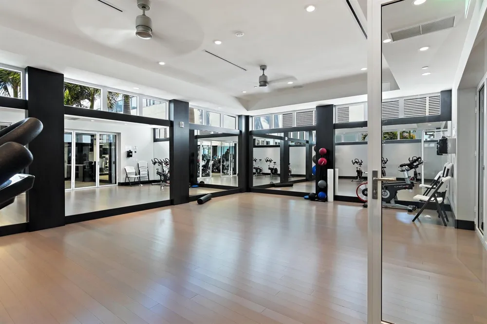 3 Water Club Way #1902 North Palm Beach, FL 33408