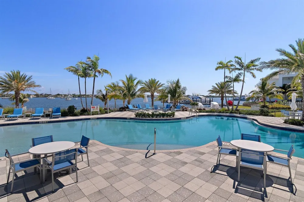 3 Water Club Way #1902 North Palm Beach, FL 33408