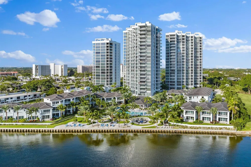 3 Water Club Way #1902 North Palm Beach, FL 33408