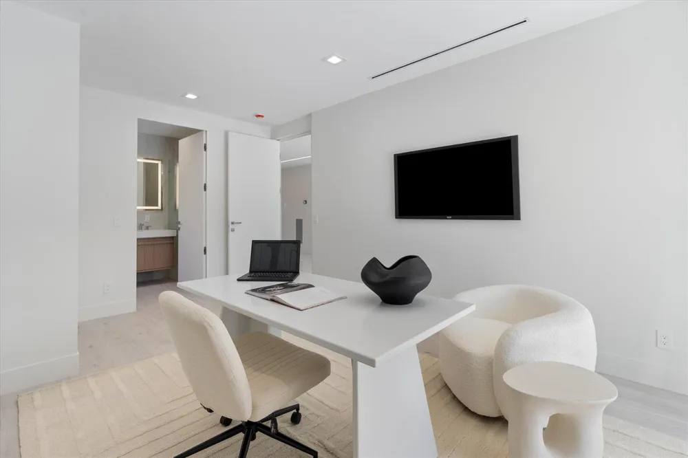 508 NE 9th Avenue Fort Lauderdale, FL 33301