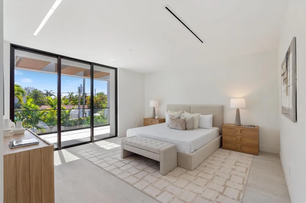 508 NE 9th Avenue Fort Lauderdale, FL 33301