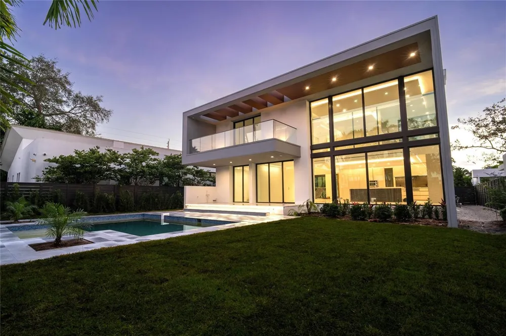 508 NE 9th Avenue Fort Lauderdale, FL 33301