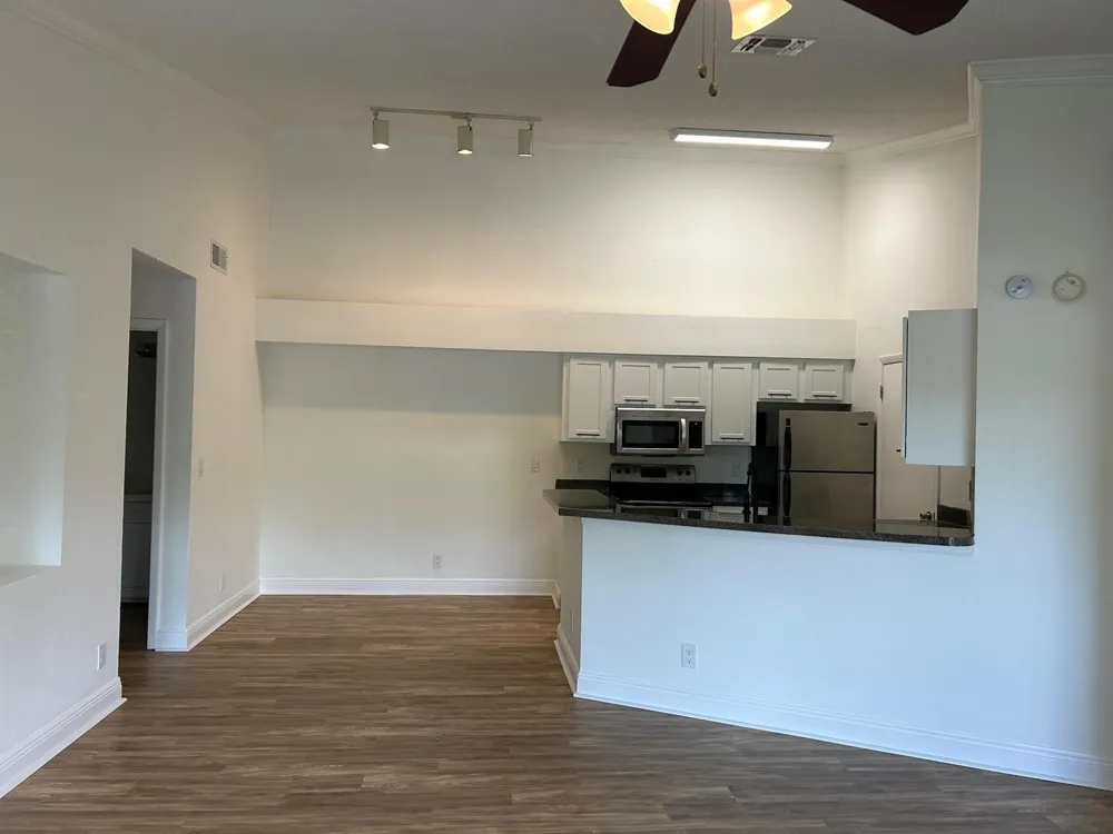 9999 Summerbreeze Drive #105 Sunrise, FL 33322