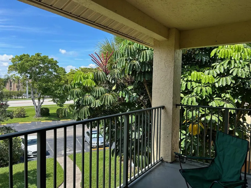 9999 Summerbreeze Drive #105 Sunrise, FL 33322