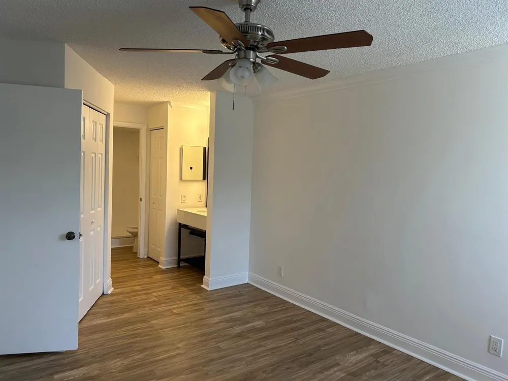 9999 Summerbreeze Drive #105 Sunrise, FL 33322