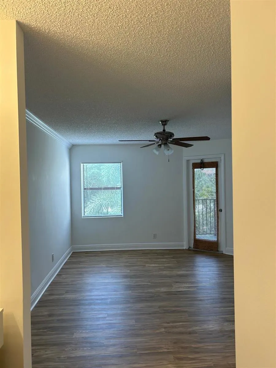 9999 Summerbreeze Drive #105 Sunrise, FL 33322