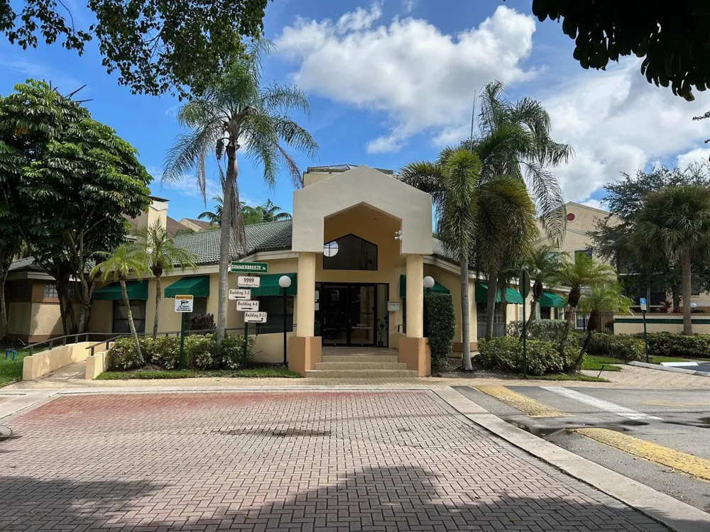 9999 Summerbreeze Drive #105 Sunrise, FL 33322