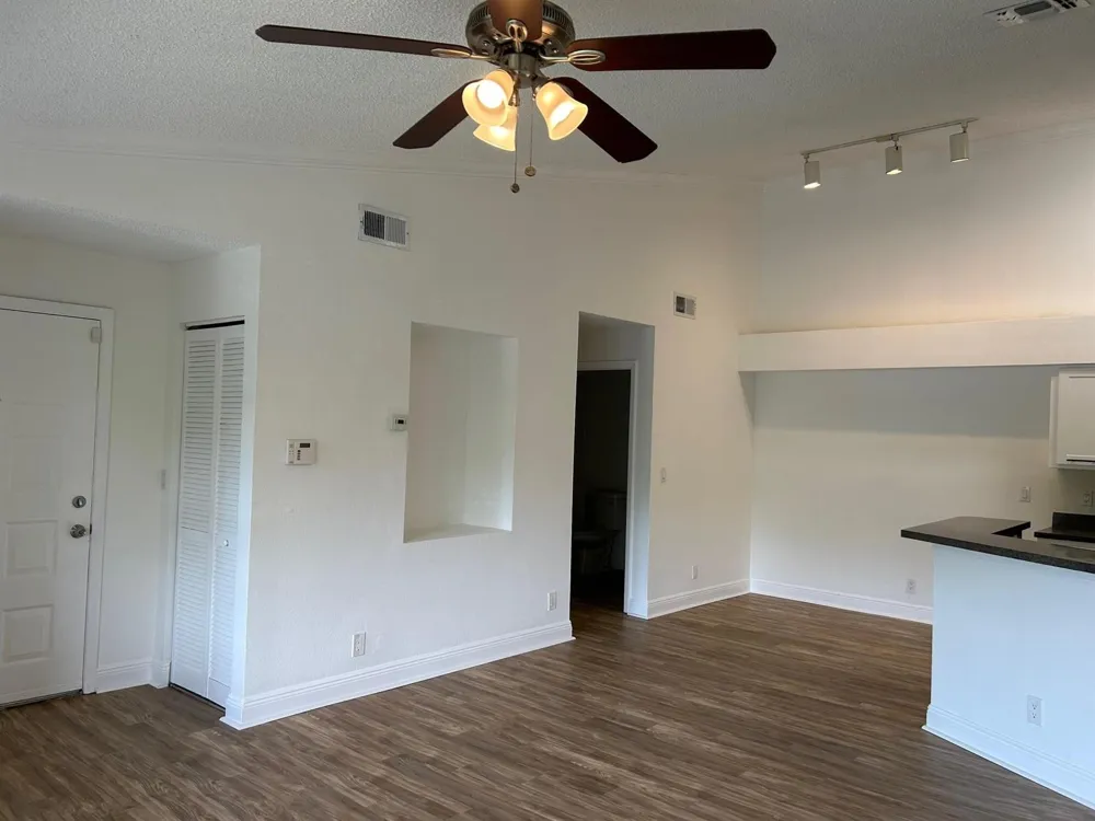 9999 Summerbreeze Drive #105 Sunrise, FL 33322
