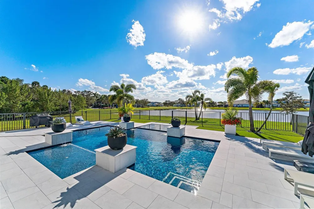 20124 SE Bridgewater Drive Jupiter, FL 33458