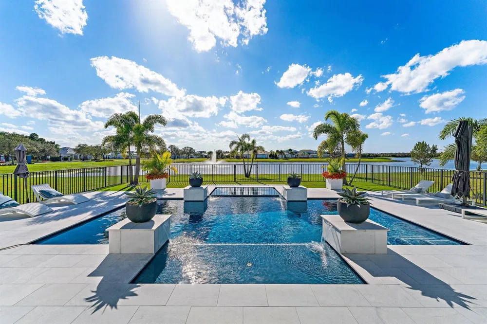 20124 SE Bridgewater Drive Jupiter, FL 33458