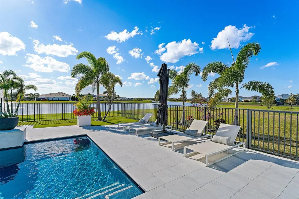 20124 SE Bridgewater Drive Jupiter, FL 33458