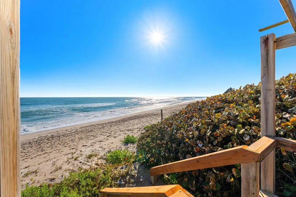 9085 S Highway A1a Melbourne Beach, FL 32951