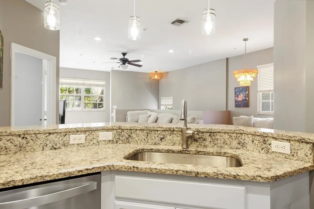 110 Lighthouse Circle #H Tequesta, FL 33469