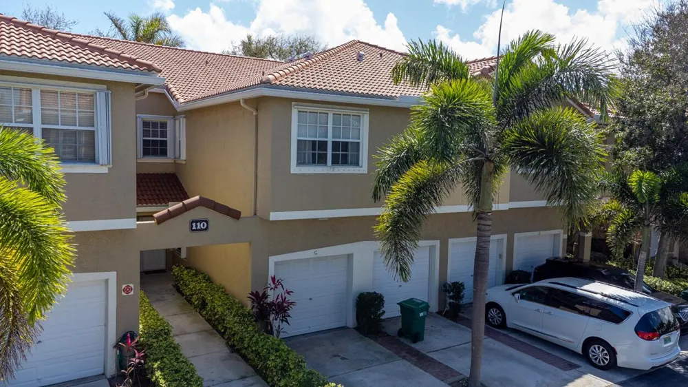 110 Lighthouse Circle #H Tequesta, FL 33469