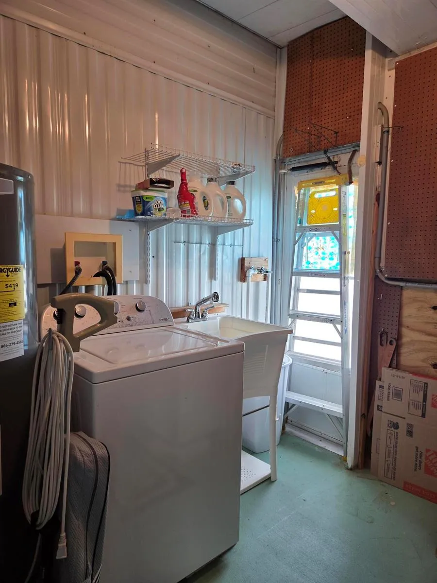 2915 Roger Street Sebring, FL 33872