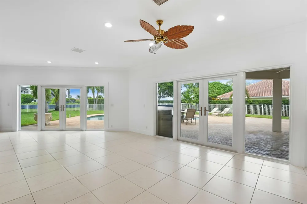 2801 Embassy Drive West Palm Beach, FL 33401