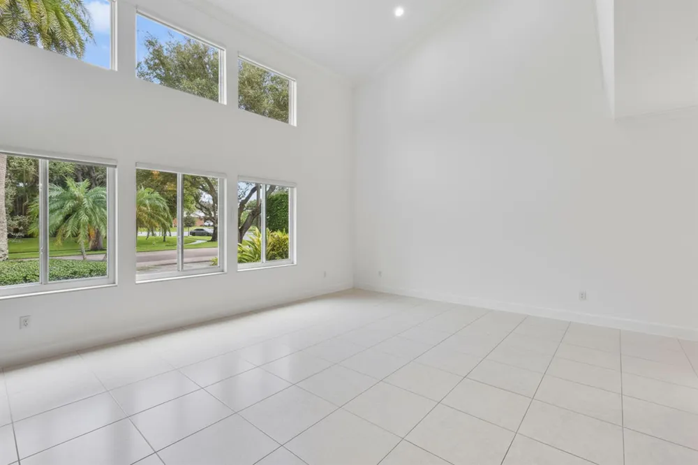 2801 Embassy Drive West Palm Beach, FL 33401