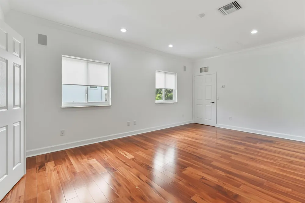 2801 Embassy Drive West Palm Beach, FL 33401
