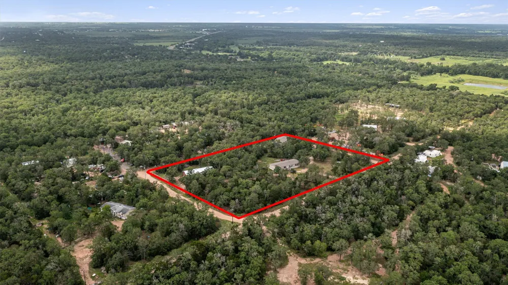 163 Northside Lane Cedar Creek, TX 78612