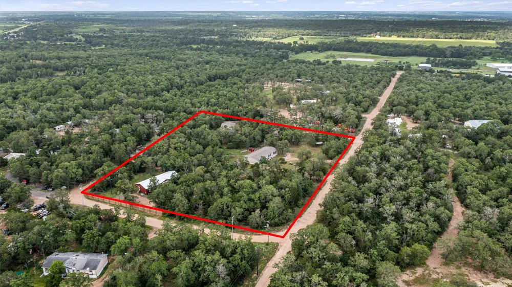 163 Northside Lane Cedar Creek, TX 78612